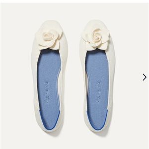 Rothy’s the petal square size 10 in ivory